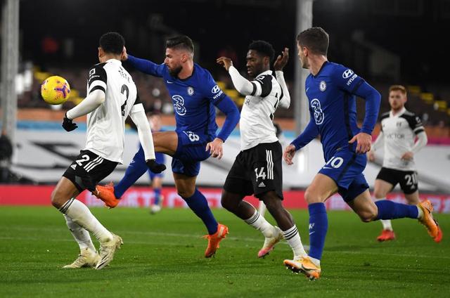 快船队史仅2人多次砍下单场50分：哈登和鲍勃·麦卡杜