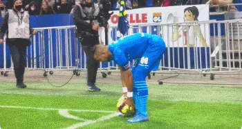 长春亚泰为降级致歉：将稳住根基，力争在一两年内重返中超