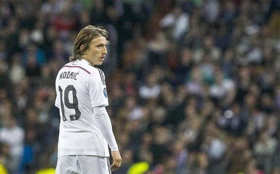 气氛热烈，巴斯克代表队比赛上座人数本期国际比赛日欧洲第二