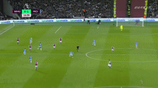 时光荏苒三十二载，感恩你我风雨相伴。同心逐梦共赴...