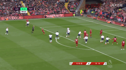 利物浦决定出售萨拉赫，高层认为其已造成不可挽回损失，计划启用塞梅尼奥替代。